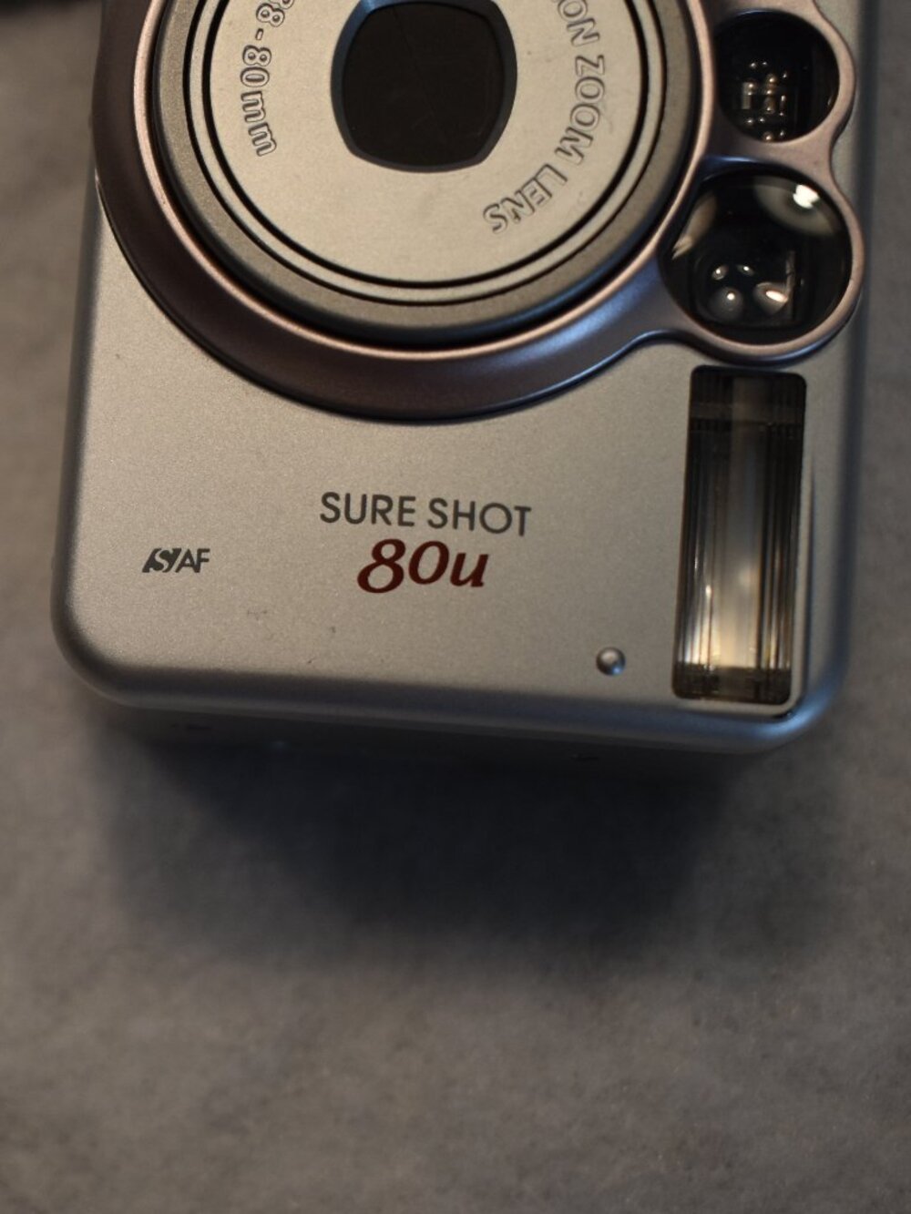 Canon Sure Shot 80u Compact 35mm Film Camera – Silver - Picture 4 of 11